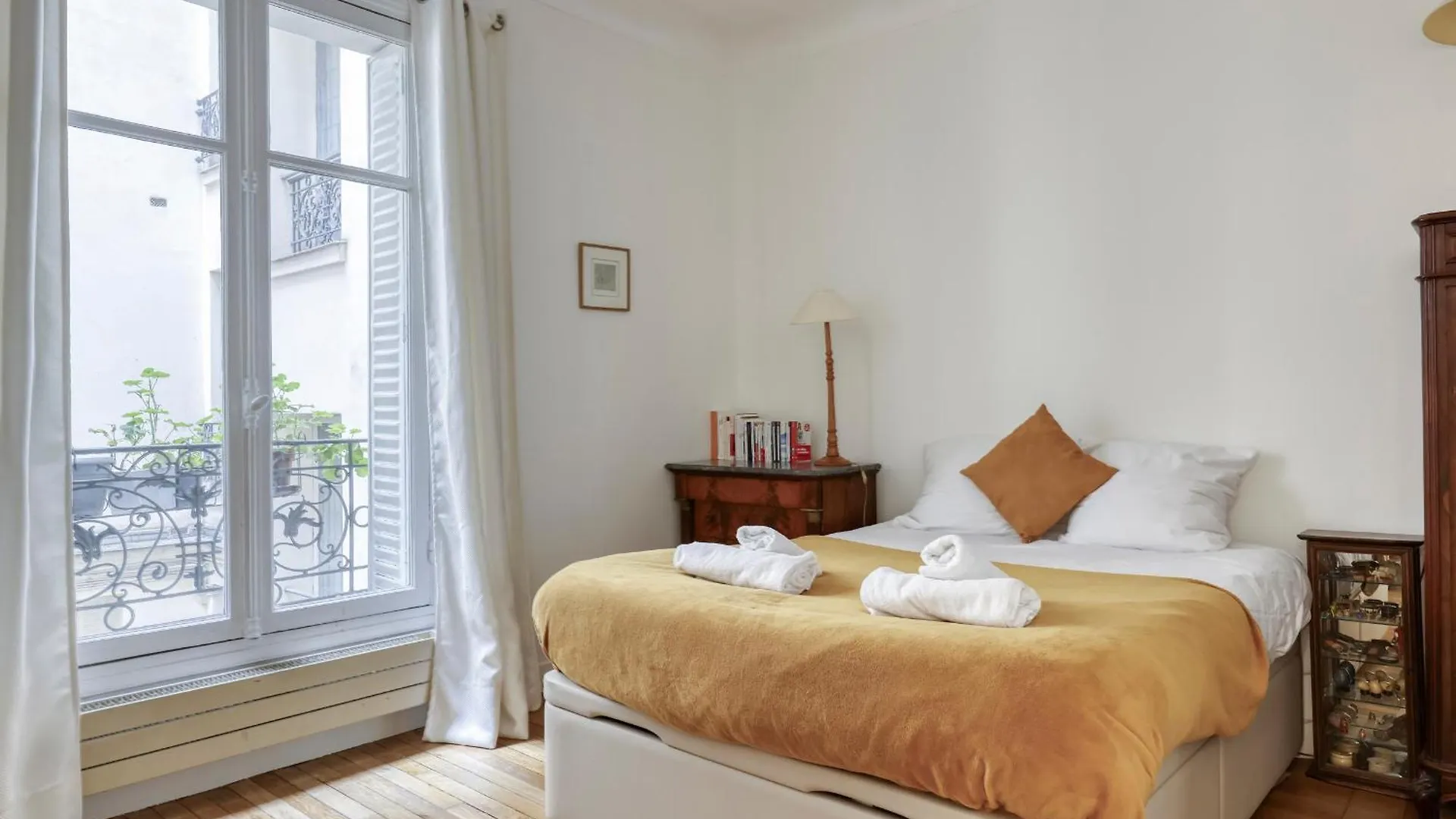 Apartment Classic & Charming Parisian Flat - Luxury 16th